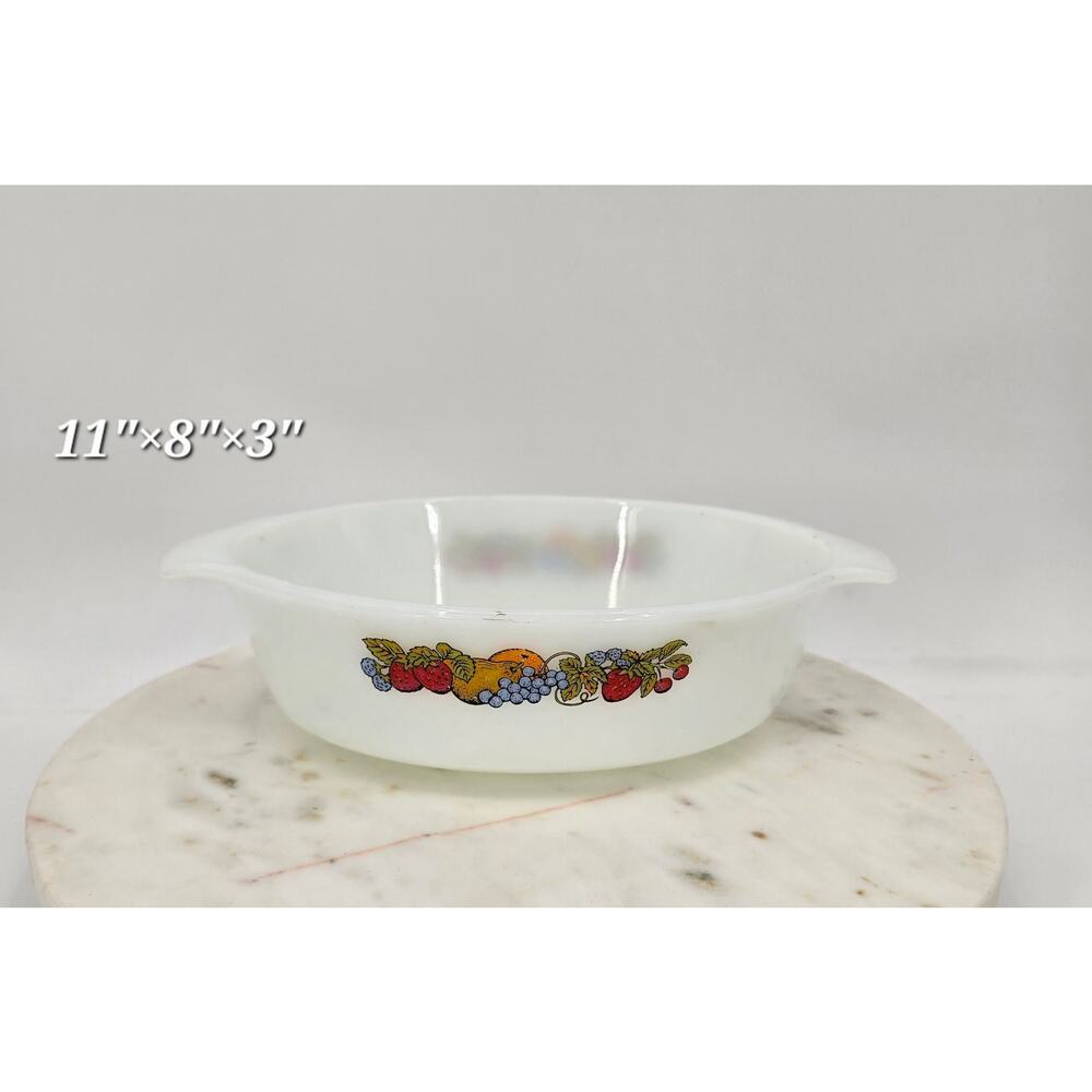 Vintage‎ Anchor Hocking Fire-King Style Milk Glass Casserole Dish